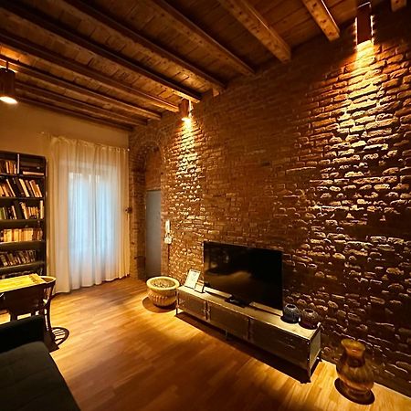 First Moon-Emme Loft Apartment Milan Exterior photo