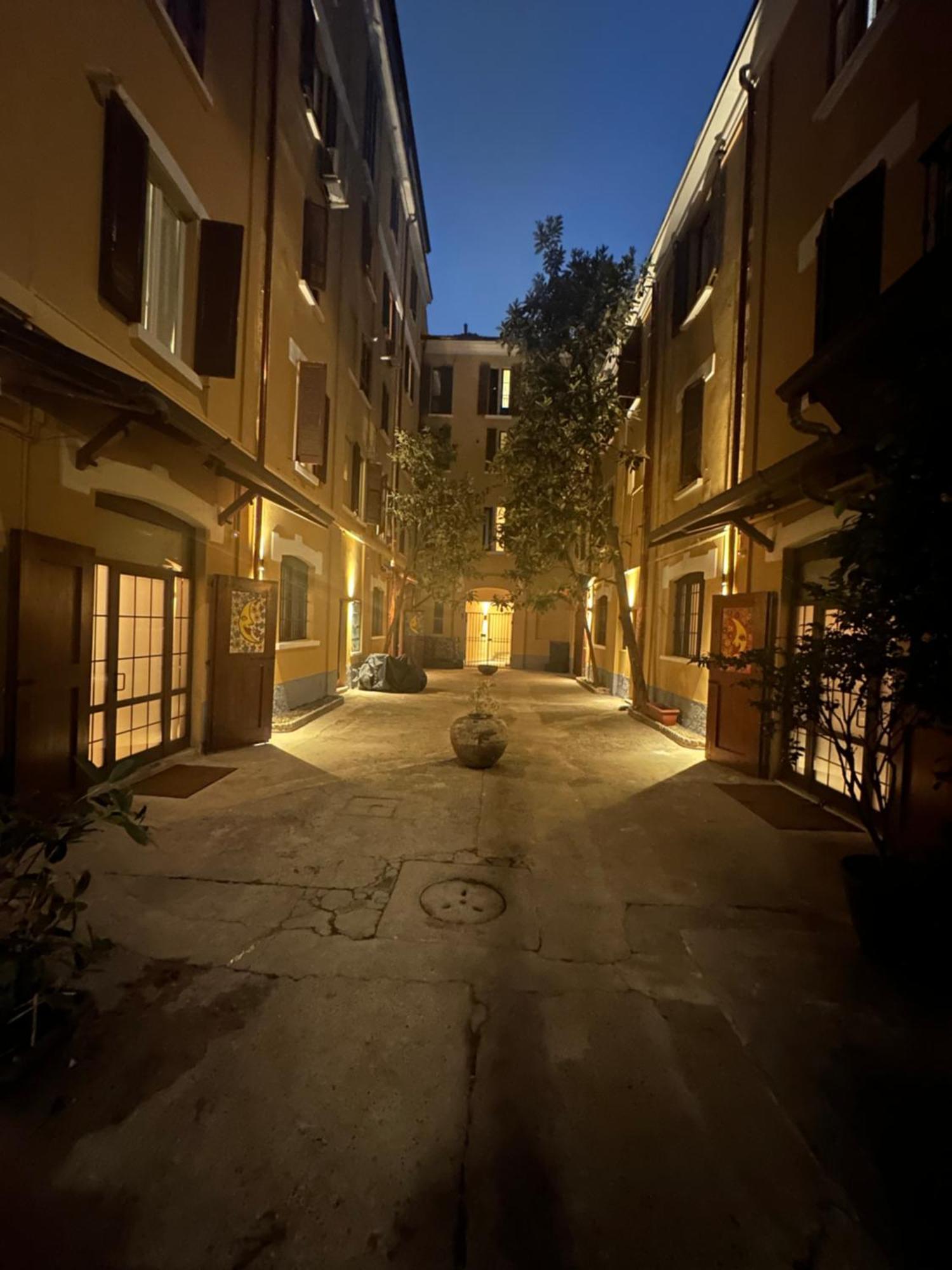First Moon-Emme Loft Apartment Milan Exterior photo